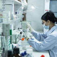 二十年磨一劍 東瑞股份成功登陸深交所主板，生物技術(shù)研發(fā)驅(qū)動未來