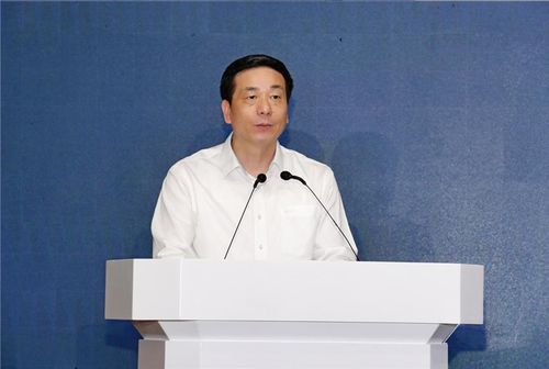 知名浙商助力衢州跨越式發展大會召開 集團董事局主席金位海共商學院與唐山軟件開發產業合作新路徑